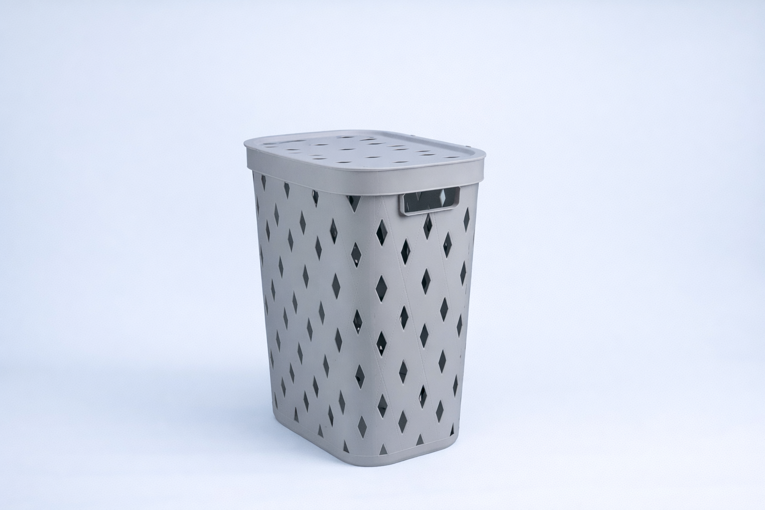 Modern Mesh White Laundry Basket - Image 2