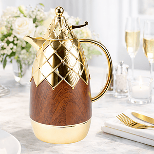 The Dallati Luxury Gold & Wood vacuum flask